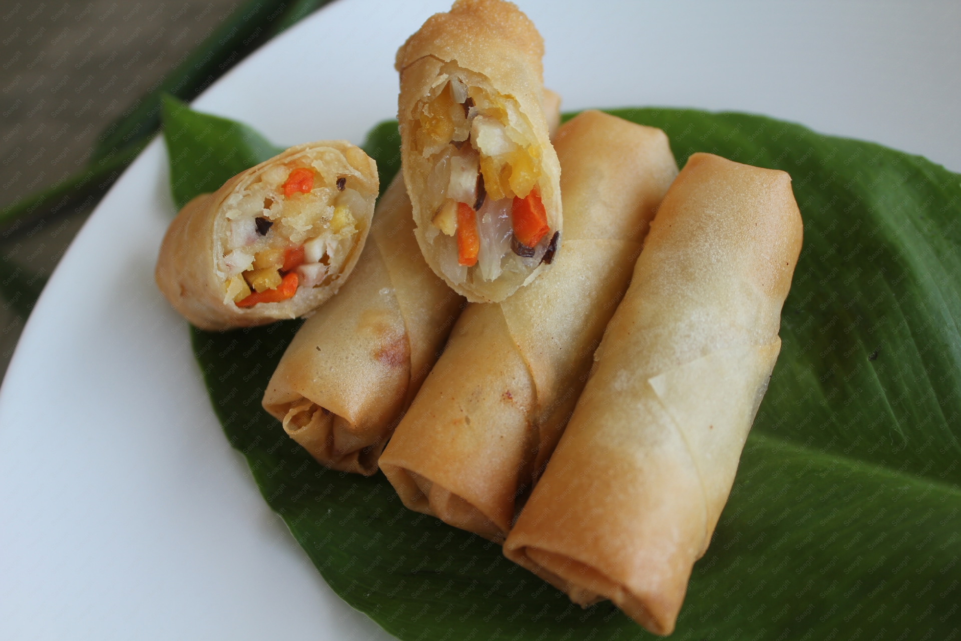 Pastry Spring roll shrimp & vegetableChả giò tôm rau củ bánh pastry